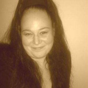 Marlous23 uit hoek van holland (zuid-holland)