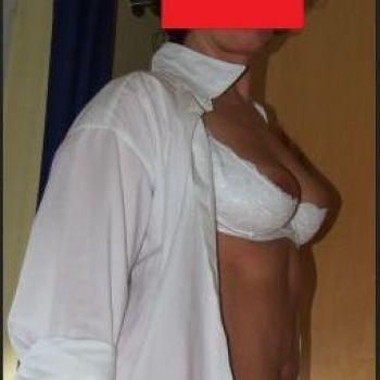 Rosan36 uit  (oost-vlaanderen)