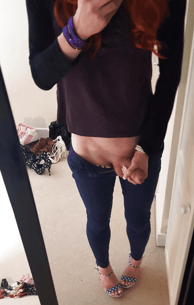 SHemaleJess is 28 jaar oud.