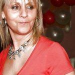 Inge-Discreet is 53 jaar oud.