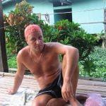 Jonnyboi is 47 jaar oud.