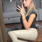 12345Bibi is 28 jaar oud. 33038165008826460676.jpg