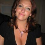 Ladietessa is 34 jaar oud.