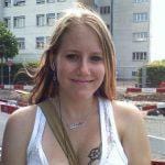 Celineetjeee is 30 jaar oud.